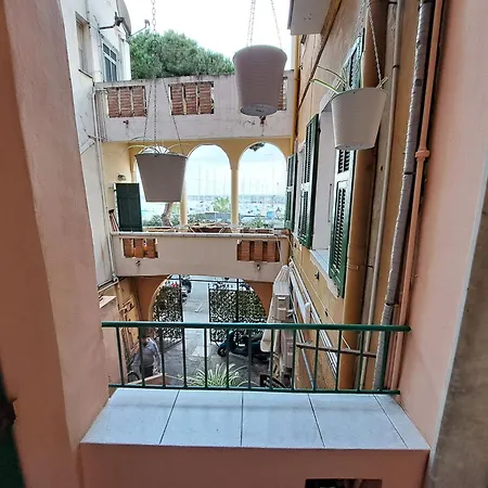 Sara's Bilocale Apartment Sanremo
